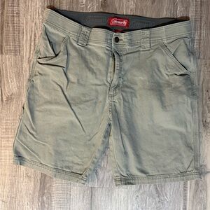 Coleman Men's Olive Cargo Shorts Size 36